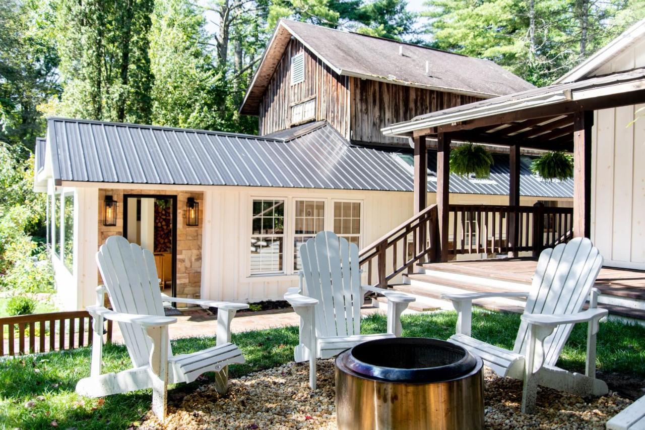 Outpost Inn Highlands Exterior photo